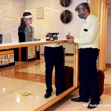 Oyo 60577 Sukhmani Residency Hotel Indore Bagian luar foto