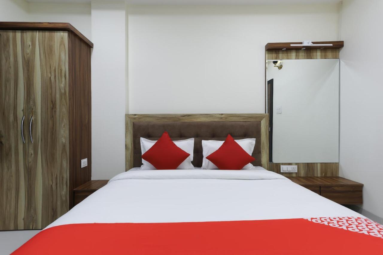 Oyo 60577 Sukhmani Residency Hotel Indore Bagian luar foto