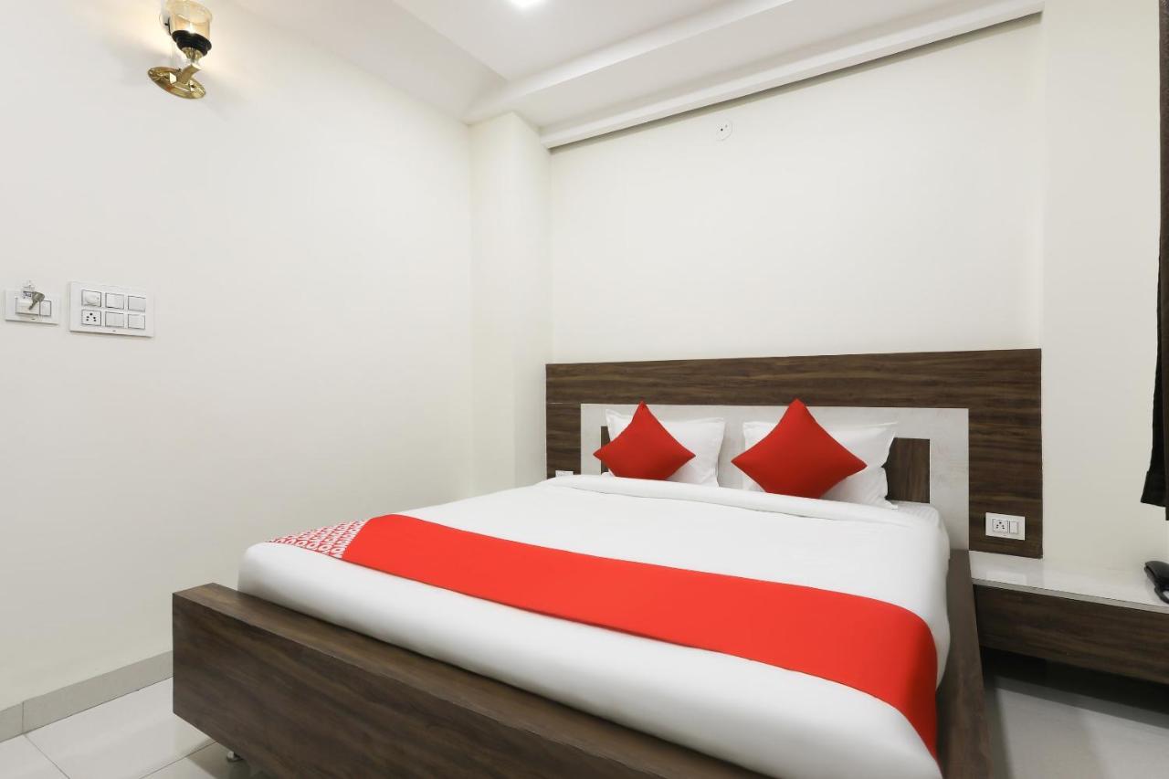 Oyo 60577 Sukhmani Residency Hotel Indore Bagian luar foto